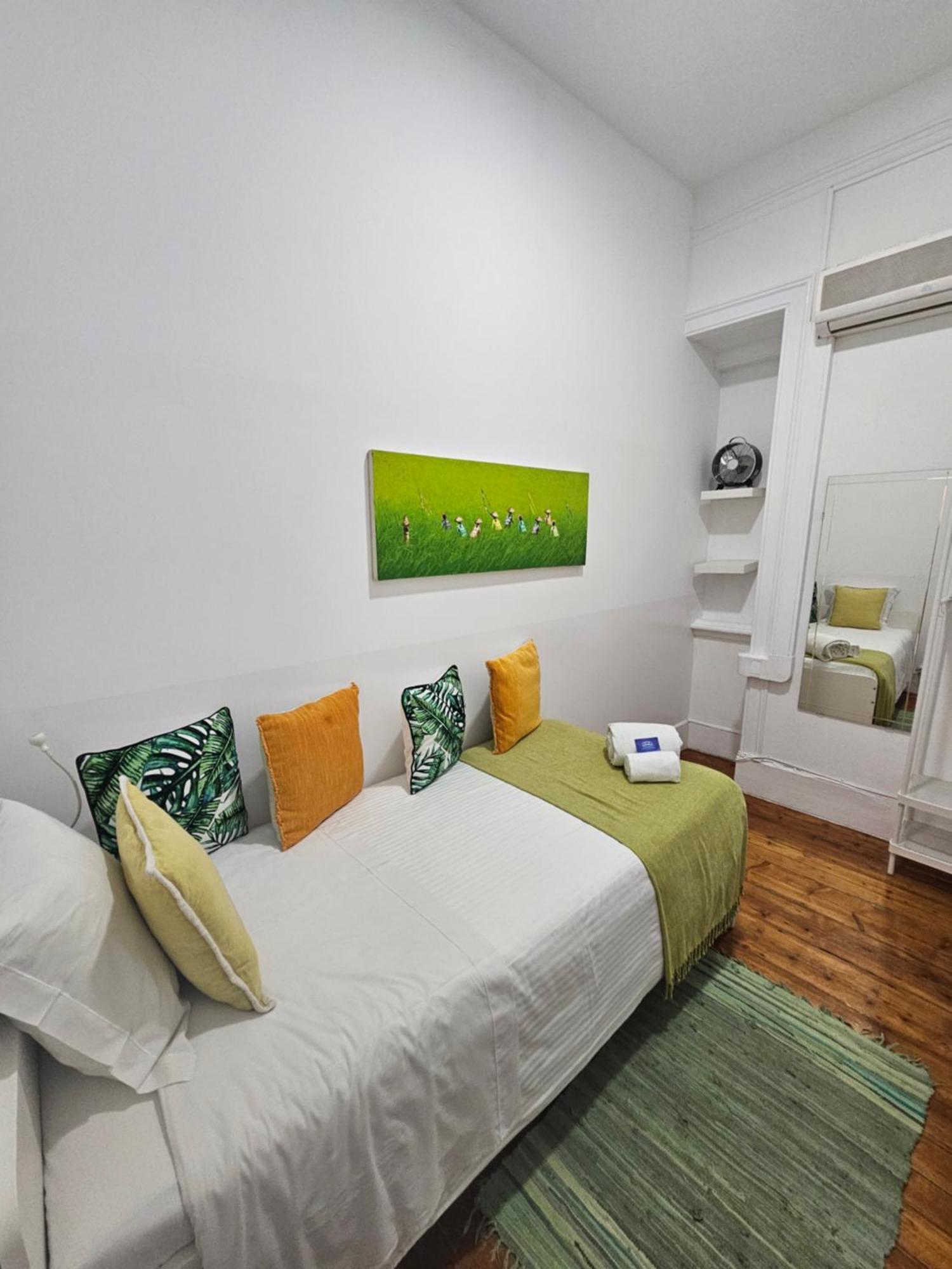 Almirante Guesthouse Лиссабон Номер фото