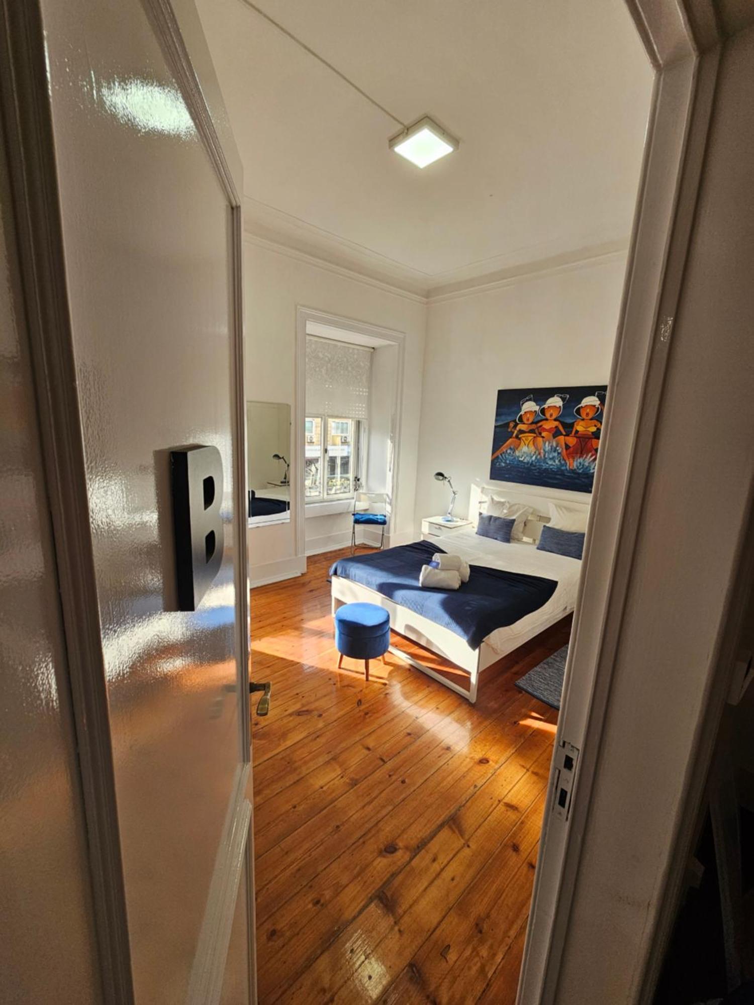Almirante Guesthouse Лиссабон Номер фото