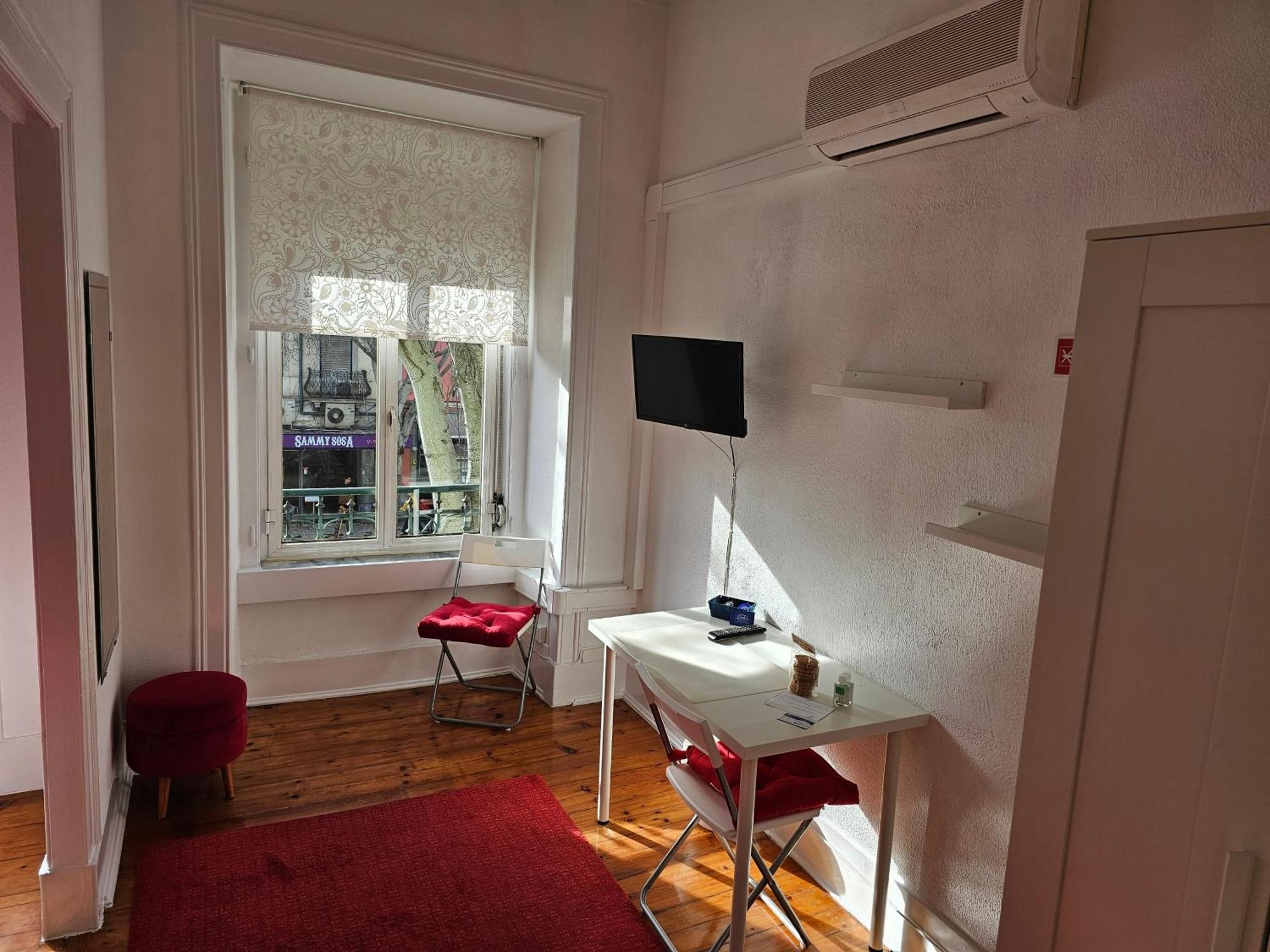 Almirante Guesthouse Лиссабон Номер фото
