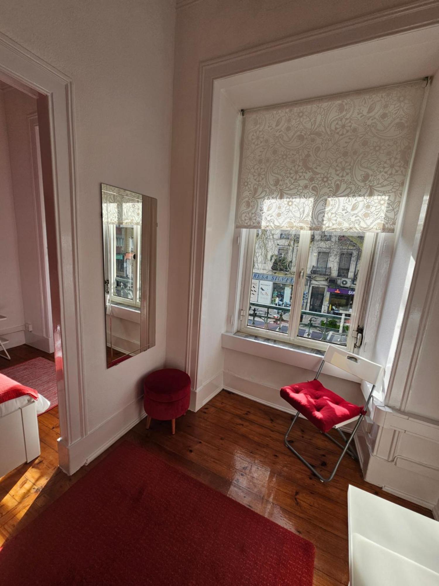 Almirante Guesthouse Лиссабон Номер фото